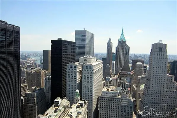 Rented by City Connections Realty | media 78