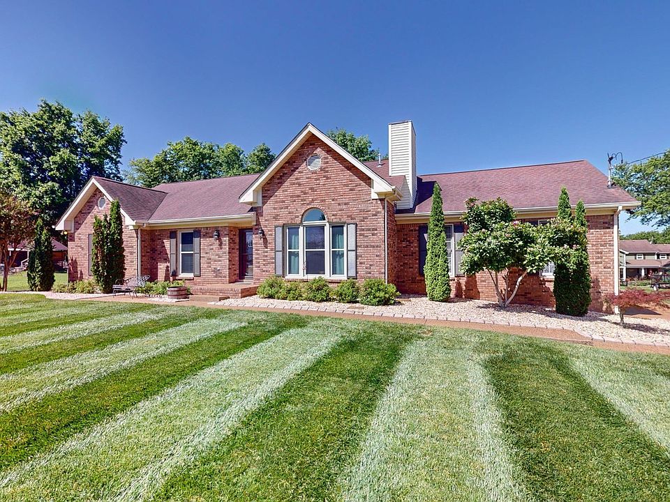 1st image of 406 Brookridge Dr