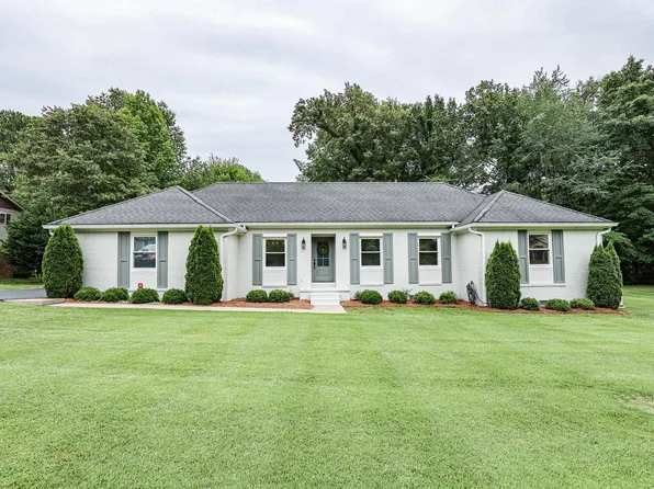 332 Boxwood Dr, Paducah, KY 42001