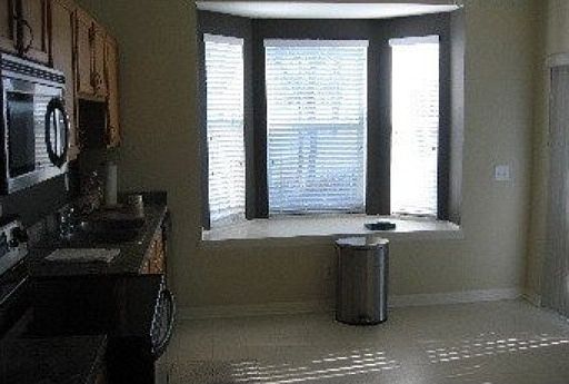 2nd image of 723 Vallance Way NE