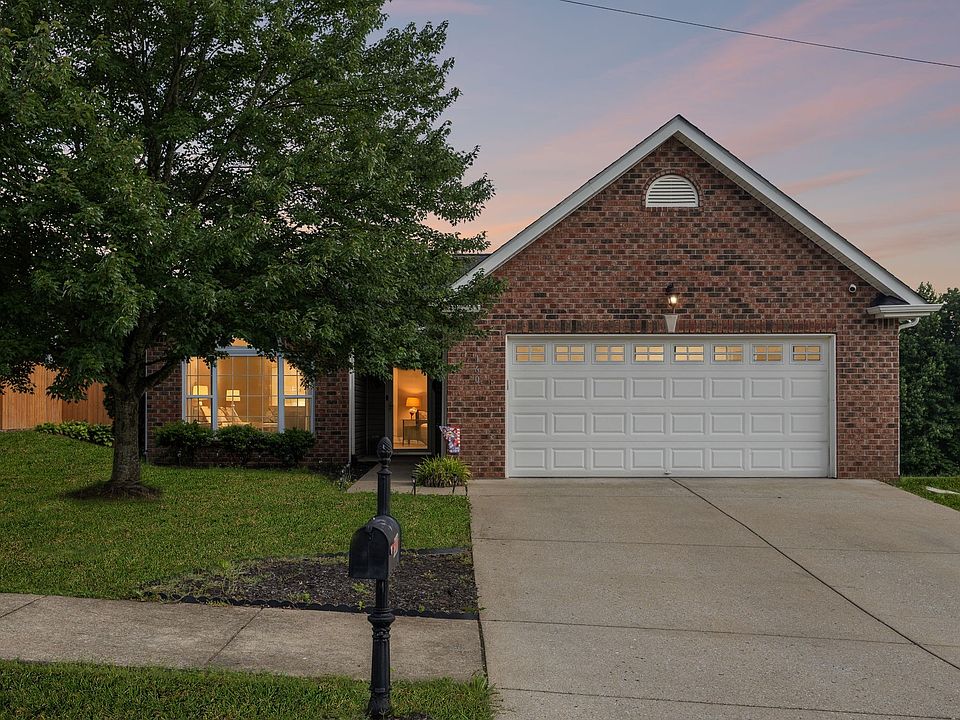 1st image of 160 Granda Flora Dr