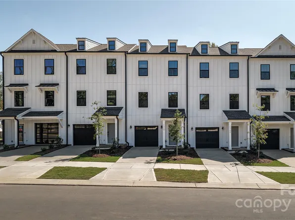 11622 Sapsucker Ln #70, Charlotte, NC 28215