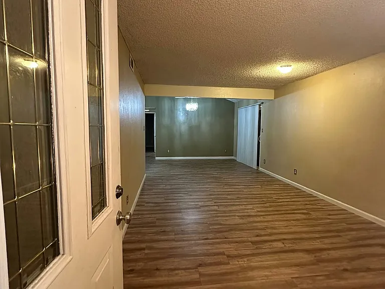 7049 Peachtree Ave — Photo 6