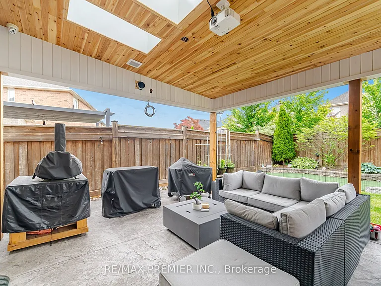 25 Andrew Hill Dr #2-& — Photo 31