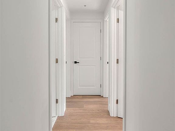 5th image of 4472 Forest St