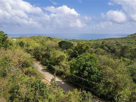 2nd image of 173 La Llave Rd