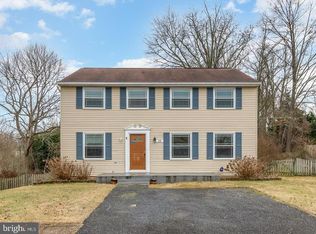 15 Rozina Ct, Owings Mills, MD 21117