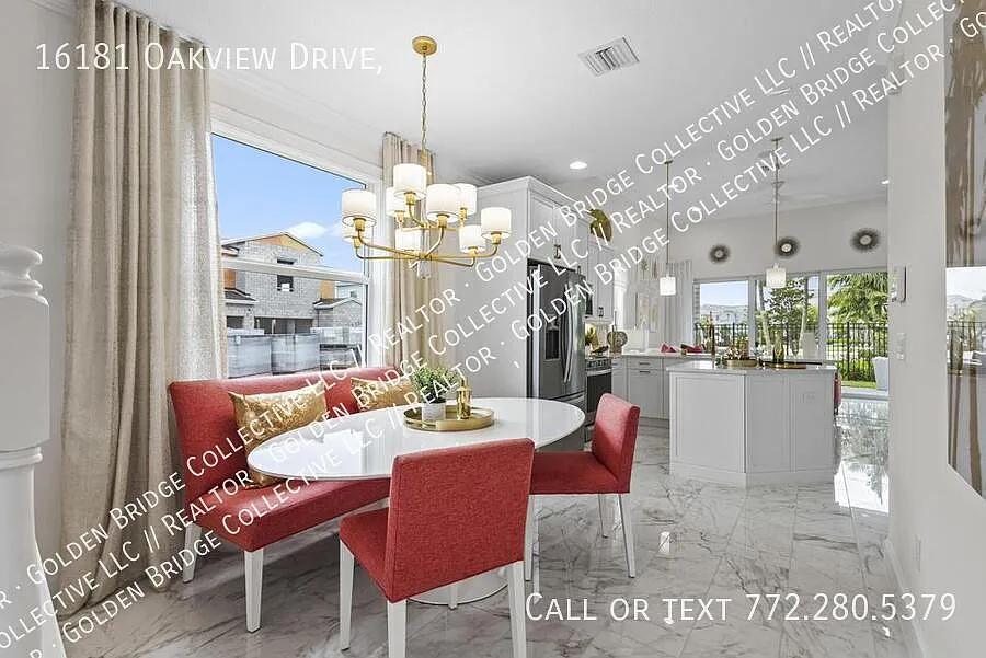 Building Photo - 16181 Oakview Dr