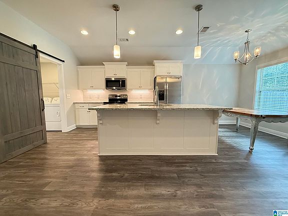 3rd image of 5355 University Gardens Dr