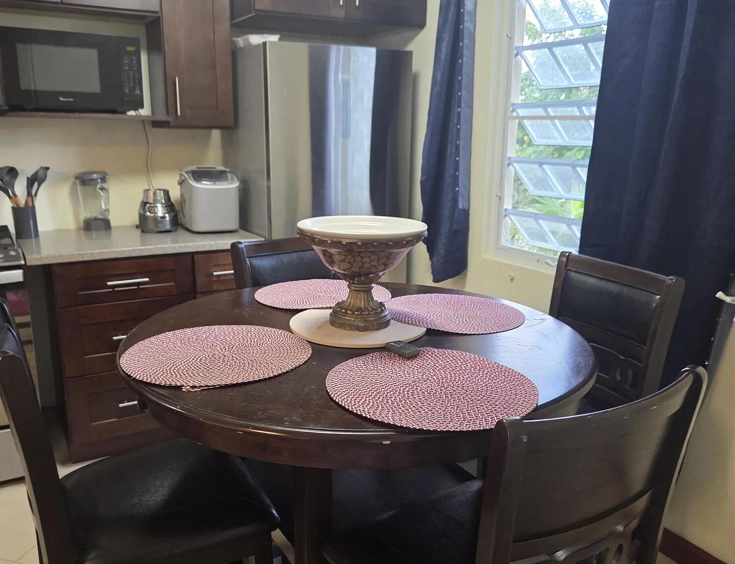 1 bed, 800 sqft, $1,850 — Photo 3