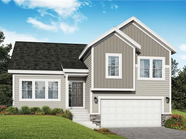 3449 SE Corbin Dr, Lees Summit, MO 64082