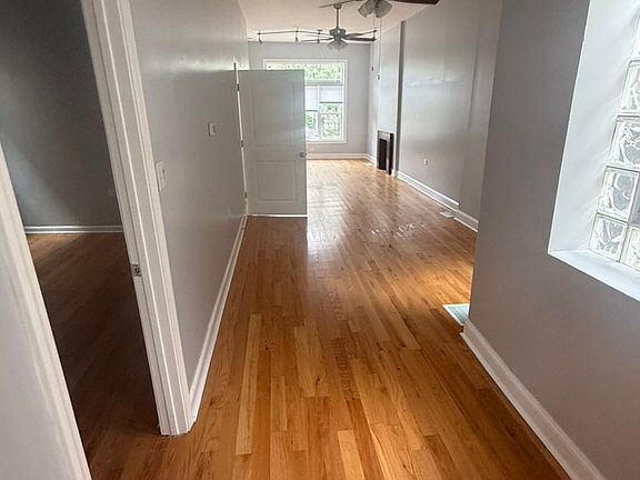 3rd image of 7404 S Harvard Ave #1