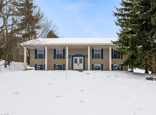 231 Freelton Rd, Hamilton, ON L8B 0Z5