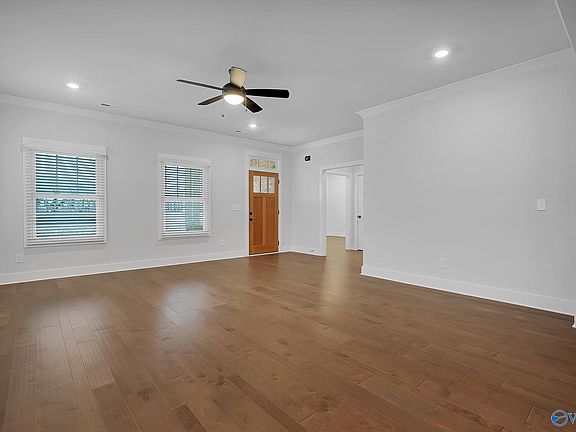 5th image of 1618 Nordic St