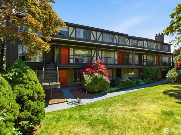 3425 S 176th Street #130, SeaTac, WA 98188