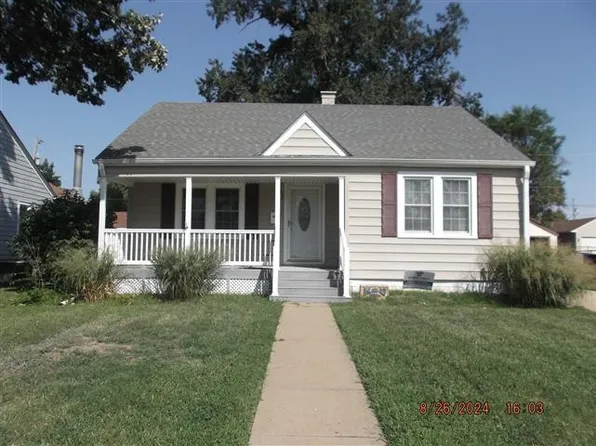 805 Sherman St, Salina, KS 67401