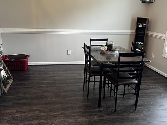 2nd image of 261 Rutherford Way