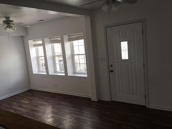 4th image of 2255 N Lorel Ave #1