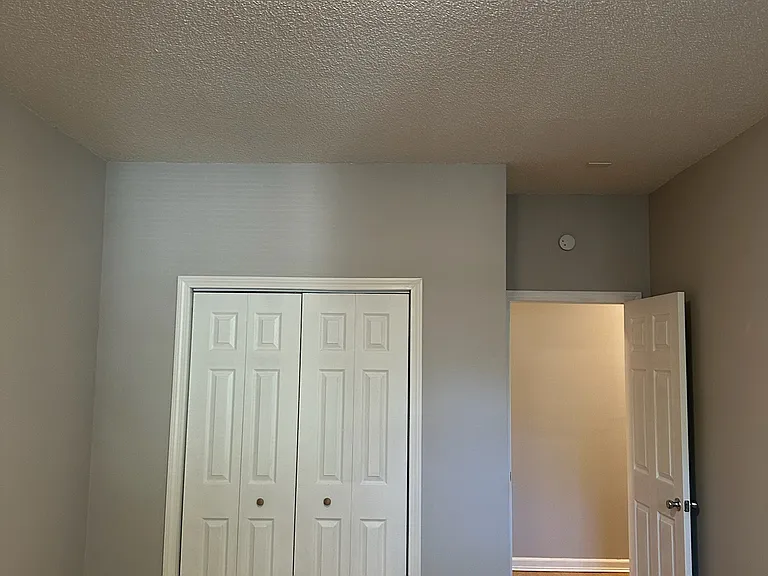 60 Pearl St #2 — Photo 18