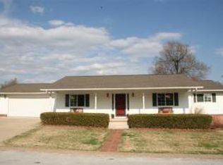 1207 Hawkins St, Harrison, AR 72601