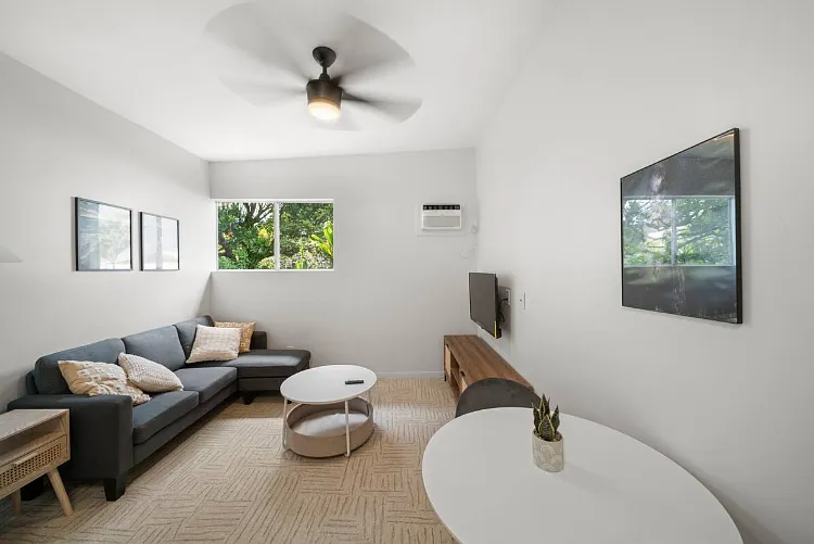 152 Kapaka St #B — Photo 6