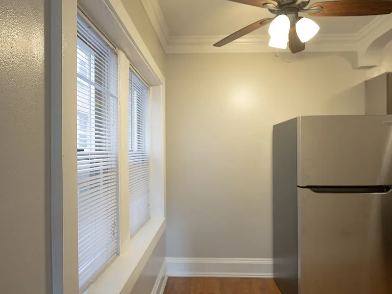 Mapleview Apartments — Photo 26