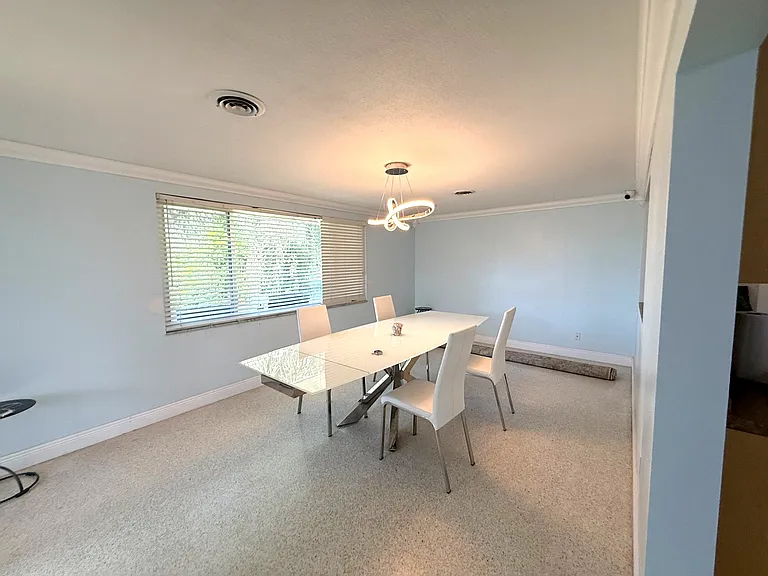 1098 Humboldt St — Photo 15