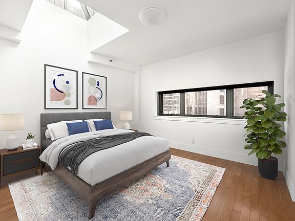 3rd image of 120 Greenwich St #Penthouse C