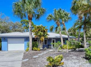 801 Edgemere Ln, Sarasota, FL 34242