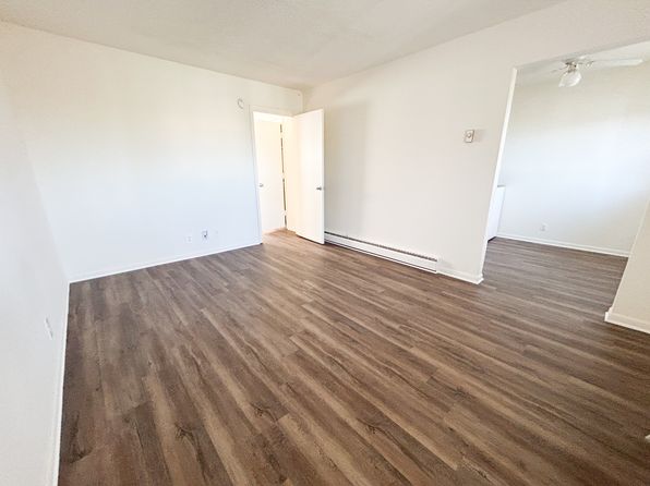 2014 Linden Ave APT 14