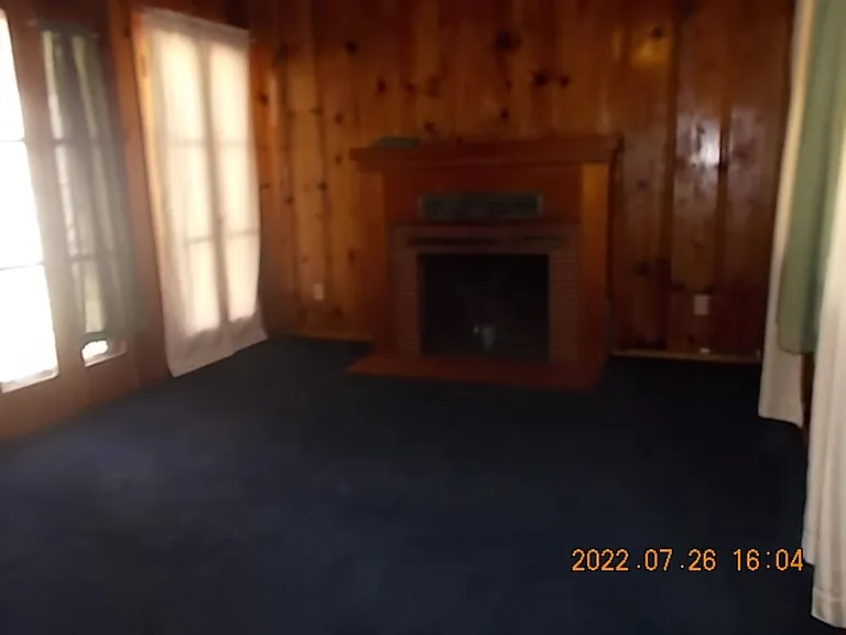 1421 1/2 El Rancho Dr — Photo 2