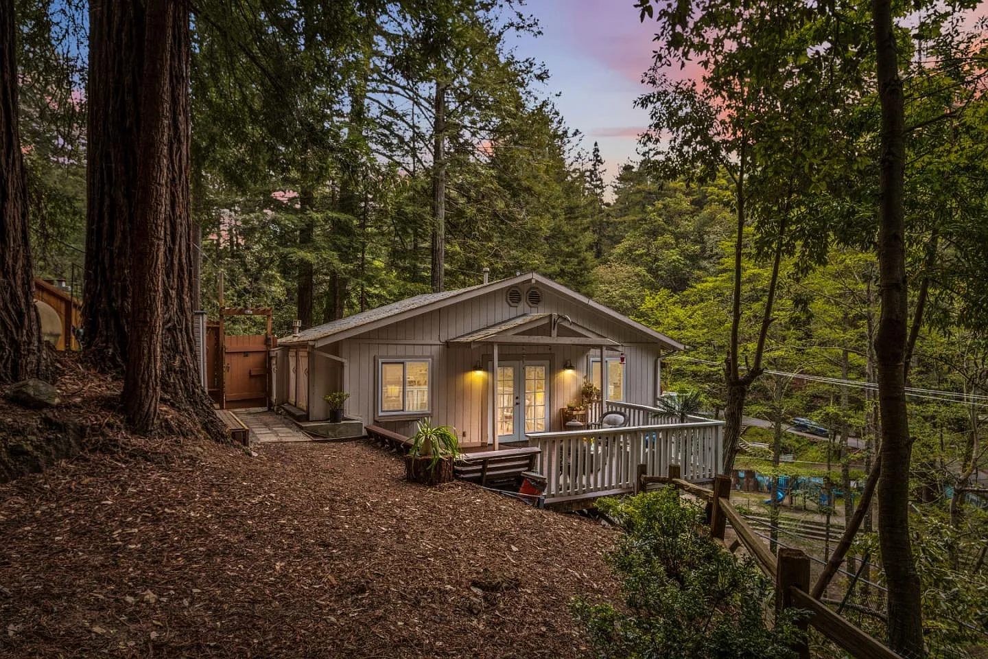 155 West Dr photo 1