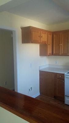 3rd image of 2121 E Propst St