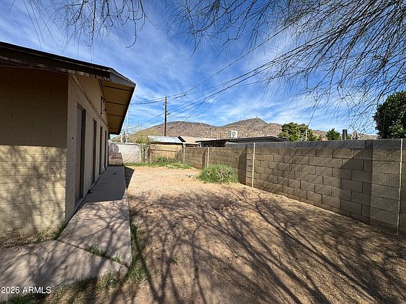 3rd image of 10831 N 18TH Avenue