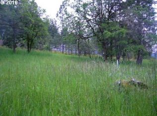 360 Terrace Dr, Glide, OR 97443