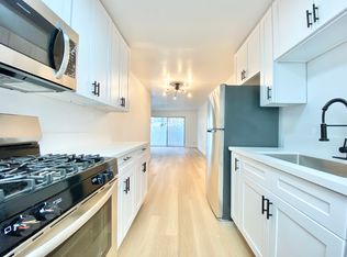 136 S Oxford Ave APT 7, Los Angeles, CA 90004