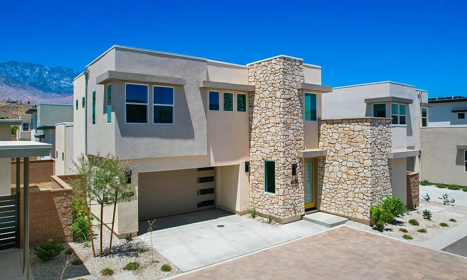1st image of 2667 Maverick Ln