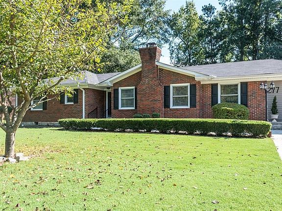 4th image of 277 Pineview Dr