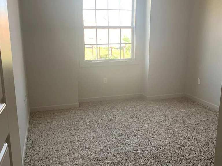 15864 Shawnee Dr — Photo 17