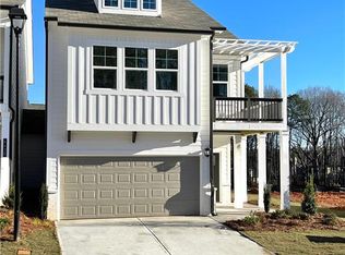 1394 Halpern Ln, Kennesaw, GA