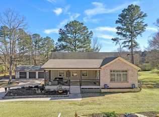 1020 Greenmor Dr, Bessemer, AL 35022