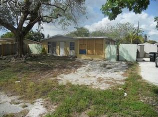 2213 Coronet St, Fort Myers, FL 33907