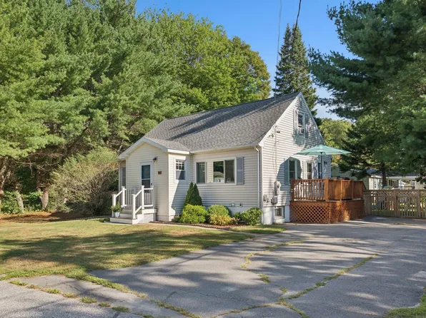 84 Oriole Street, Westbrook, ME 04092