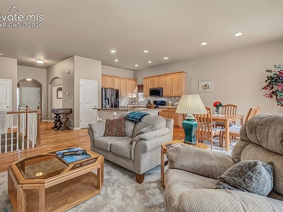 4th image of 6137 Cumbre Vista Way
