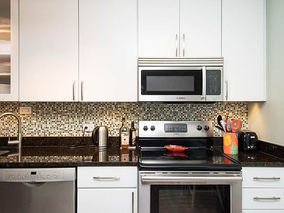 4th image of 4250 N Marine Dr APT 2207