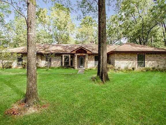 3rd image of 13430 Davida Dr