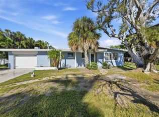 514 77th St, Holmes Beach, FL 34217