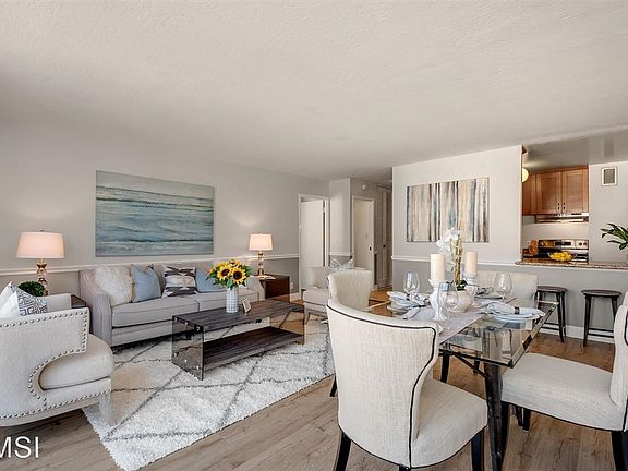 2nd image of 2040 Franklin St APT 508
