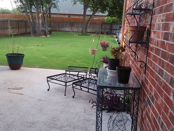 3rd image of 4405 Southpointe Dr