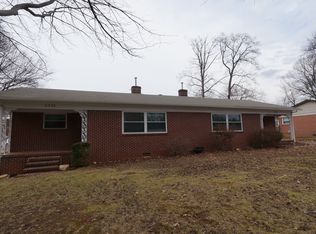 2328 5th Ave SW, Hickory, NC 28602